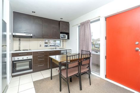 Photo of property in 1/18 Lorne Street, Melville, Hamilton, 3206