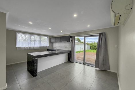 Photo of property in 19 Armstrong Place, Gonville, Whanganui, 4501