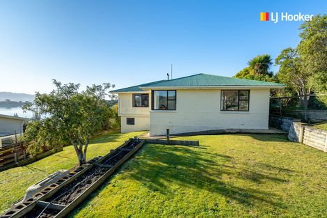 Photo of property in 30 Frances Street, Broad Bay, Dunedin, 9014