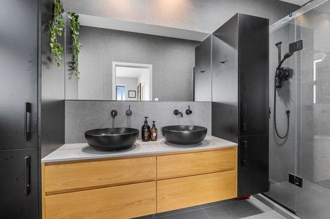 Photo of property in 46 Maka Terrace, Orewa, 0931