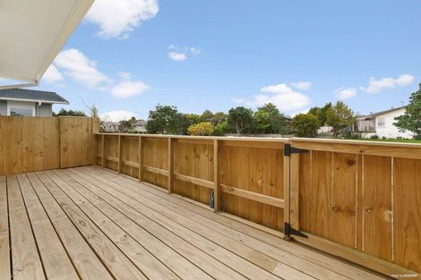 Photo of property in 85 Walworth Avenue, Pakuranga Heights, Auckland, 2010