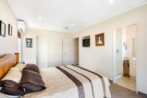 Photo of property in 20 Roskilda Crescent, Taradale, Napier, 4112