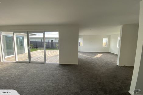 Photo of property in 6 Maison Way, Rangatira Park, Taupo, 3330