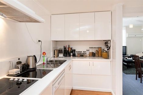 Photo of property in 66 Lonsdale Street, Belleknowes, Dunedin, 9011