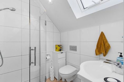 Photo of property in 8/32 Cranmer Square, Christchurch Central, Christchurch, 8013