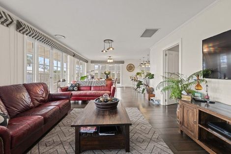 Photo of property in 129 Mays Road, St Albans, Christchurch, 8052