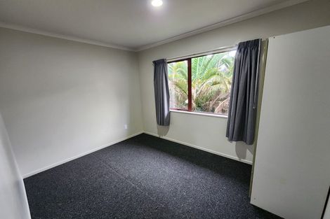 Photo of property in 53c Woodglen Road, Glen Eden, Auckland, 0602