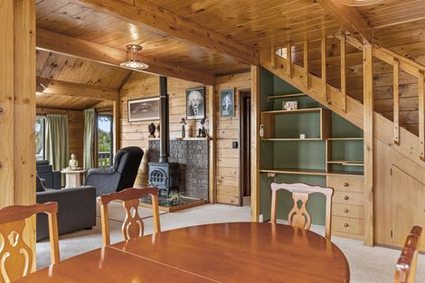 Photo of property in 23 Ewing Grove, Acacia Bay, Taupo, 3330