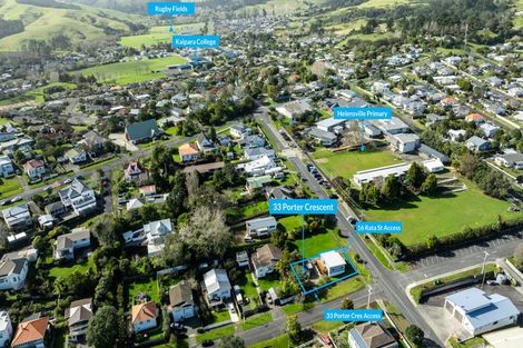 Photo of property in 33 Porter Crescent, Helensville, 0800