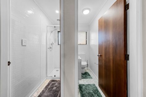 Photo of property in 17 Pukekohatu Street, Waitara, 4320