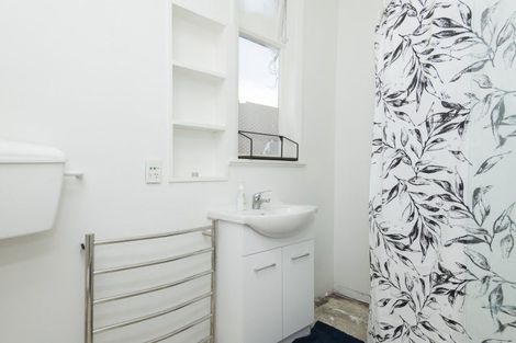 Photo of property in 110 De Lautour Road, Inner Kaiti, Gisborne, 4010