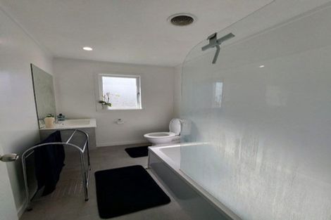 Photo of property in 206 Ngamotu Road, Spotswood, New Plymouth, 4310