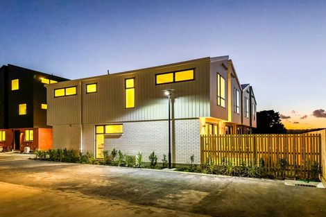 Photo of property in 1/46 Normandy Place, Henderson, Auckland, 0610