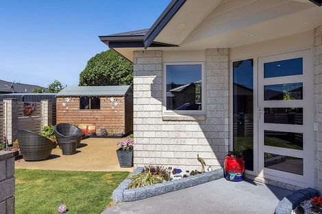 Photo of property in 24 Princes Street, Hawera, 4610