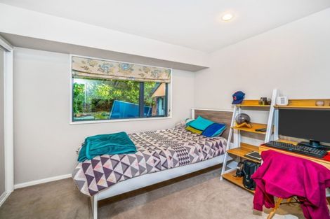 Photo of property in 6 Sunhaven Place, Huntsbury, Christchurch, 8022