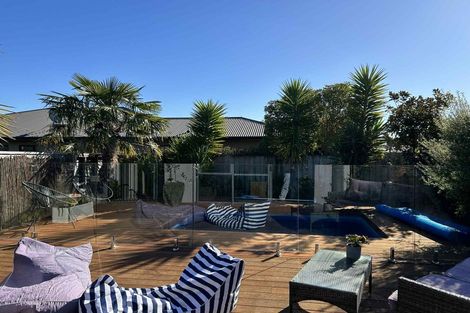 Photo of property in 14 Scott Place, Havelock North, 4130