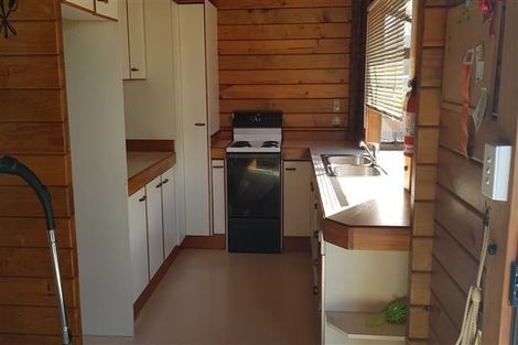 Photo of property in 78 Rhinevale Close, Henderson, Auckland, 0612