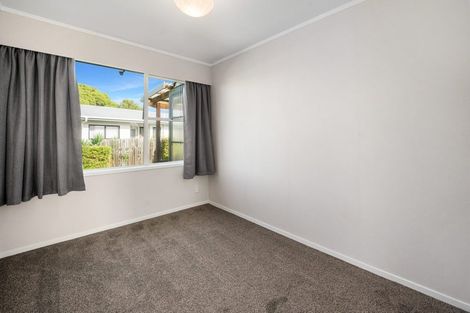 Photo of property in 43 Tennyson Drive, Owhata, Rotorua, 3010