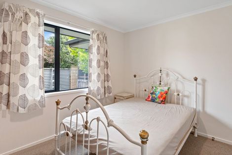 Photo of property in 5 Oakden Drive, Darfield, 7510