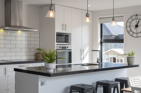 Photo of property in 55 Taioma Close, Papamoa, 3118