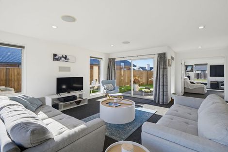 Photo of property in 25 Gilchrist Place, Kaiapoi, 7630