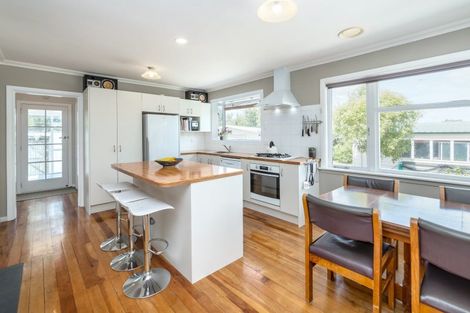 Photo of property in 21 Hupenui Road, Ahikouka, Greytown, 5794