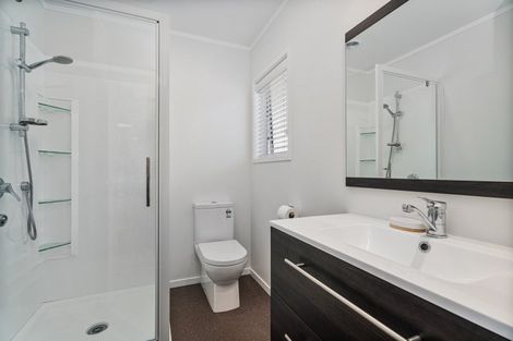 Photo of property in 24 Wells Place, Whitianga, 3510