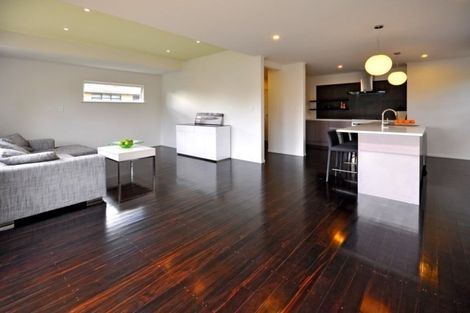 Photo of property in 2/53 Lancaster Road, Beach Haven, Auckland, 0626
