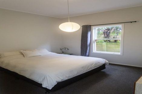 Photo of property in 39 Todman Street, Brooklyn, Wellington, 6021