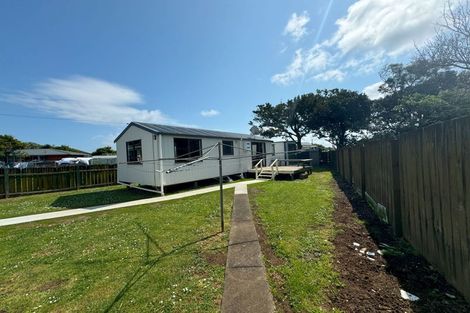 Photo of property in 5 Wroughton Crescent, Otara, Auckland, 2023