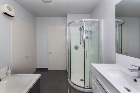 Photo of property in 24 Woodlau Rise, Huntsbury, Christchurch, 8022