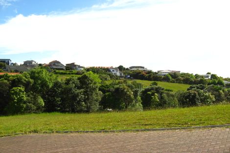 Photo of property in 1 Javelin Close, Gulf Harbour, Whangaparaoa, 0930