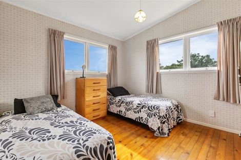 Photo of property in 39 Cliff Road, Torbay, Auckland, 0630