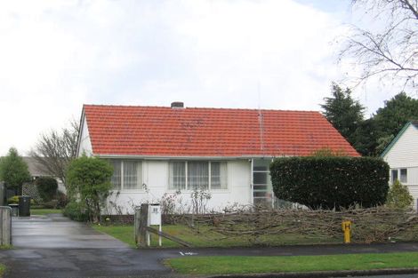 Photo of property in 22 Montgomery Crescent, Bader, Hamilton, 3206