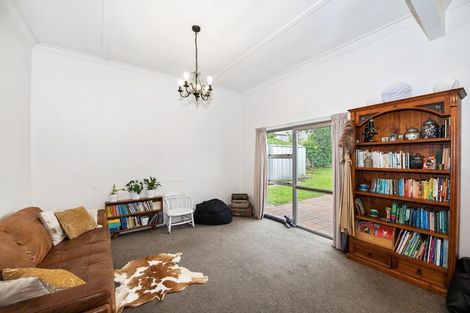 Photo of property in 17 Mersey Street, South Hill, Oamaru, 9400