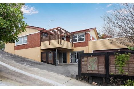 Photo of property in 29 Bert Wilson Place, Cockle Bay, Auckland, 2014