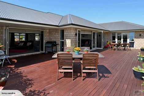 Photo of property in 1 Christie Place, Rolleston, 7614