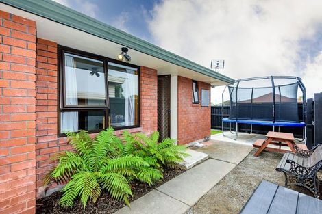 Photo of property in 85 Pacific Road, North New Brighton, Christchurch, 8083