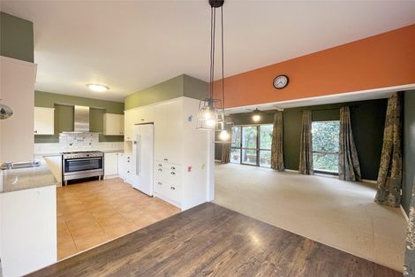 Photo of property in 19 Mcinnes Place, Queenwood, Hamilton, 3210