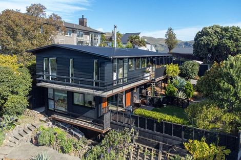 Photo of property in 65 Cannon Hill Crescent, Mount Pleasant, Christchurch, 8081