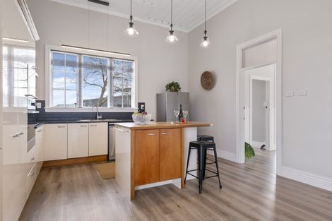 Photo of property in 56 Flint Road W, Stratford, 4332