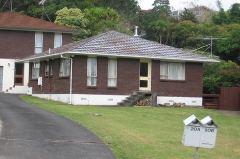 Photo of property in 2/20 Glenwood Avenue, Birkenhead, Auckland, 0626