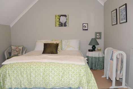 Photo of property in Holdsworth Villas, 2/2 William Donald Drive, Solway, Masterton, 5810