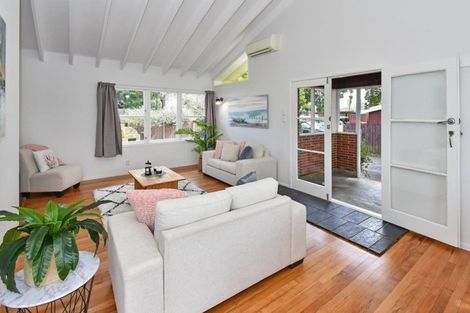 Photo of property in 1/122 Gray Avenue, Papatoetoe, Auckland, 2024