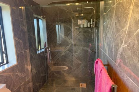 Photo of property in 5 Hawkley Close, Flat Bush, Auckland, 2019