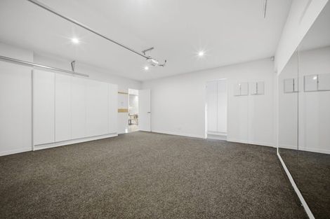 Photo of property in 5 Luff Place, Long Bay, Auckland, 0630