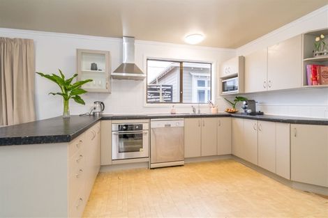 Photo of property in 2 Plunket Street, Saint Kilda, Dunedin, 9012