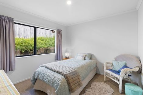 Photo of property in 16 Dorchester Place, Nawton, Hamilton, 3200