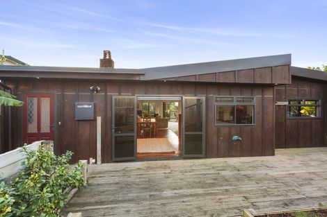 Photo of property in 4 Bay View Road, Raglan, 3225