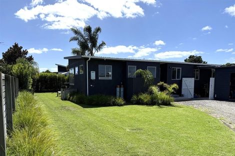 Photo of property in 106 Nikau Close, Matarangi, Whitianga, 3592